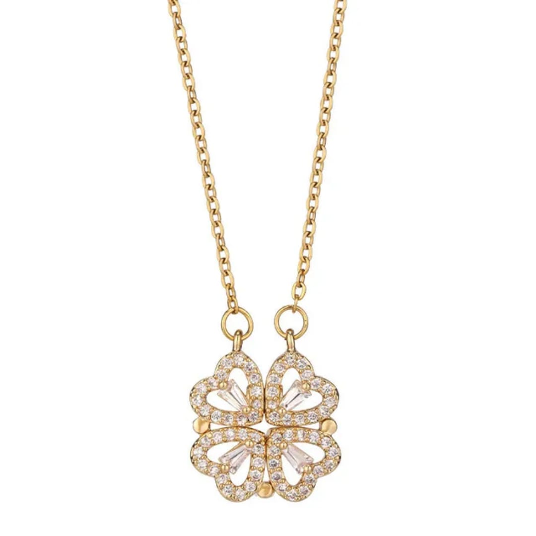 Elegant golden flower pendant necklace