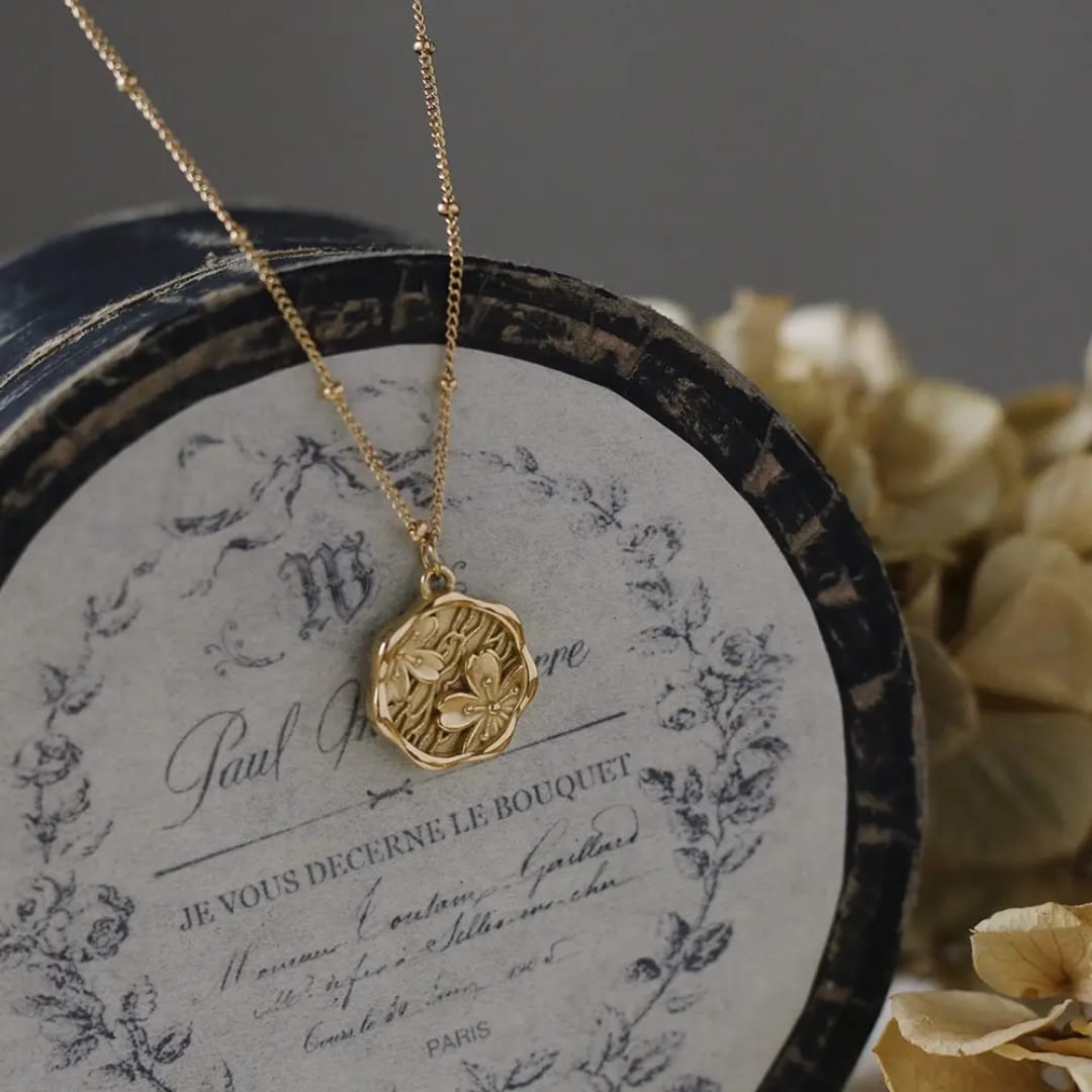 Golden Floral Pendant Necklace