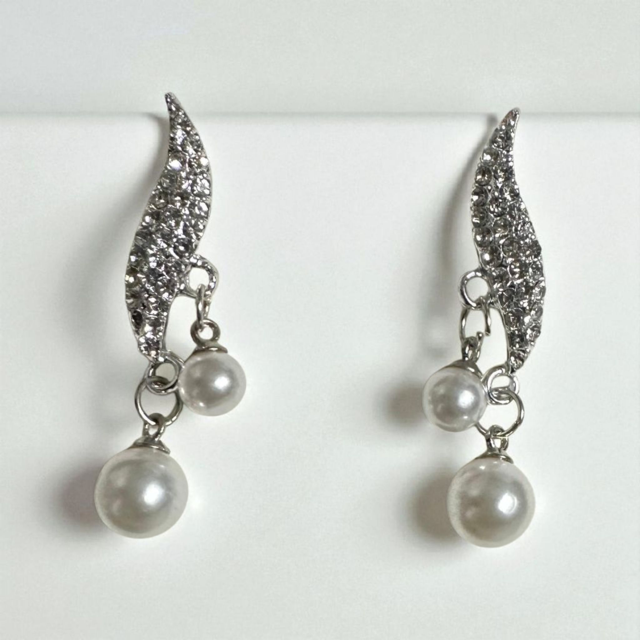 Elegant Pearl and Crystal Drop Earrings