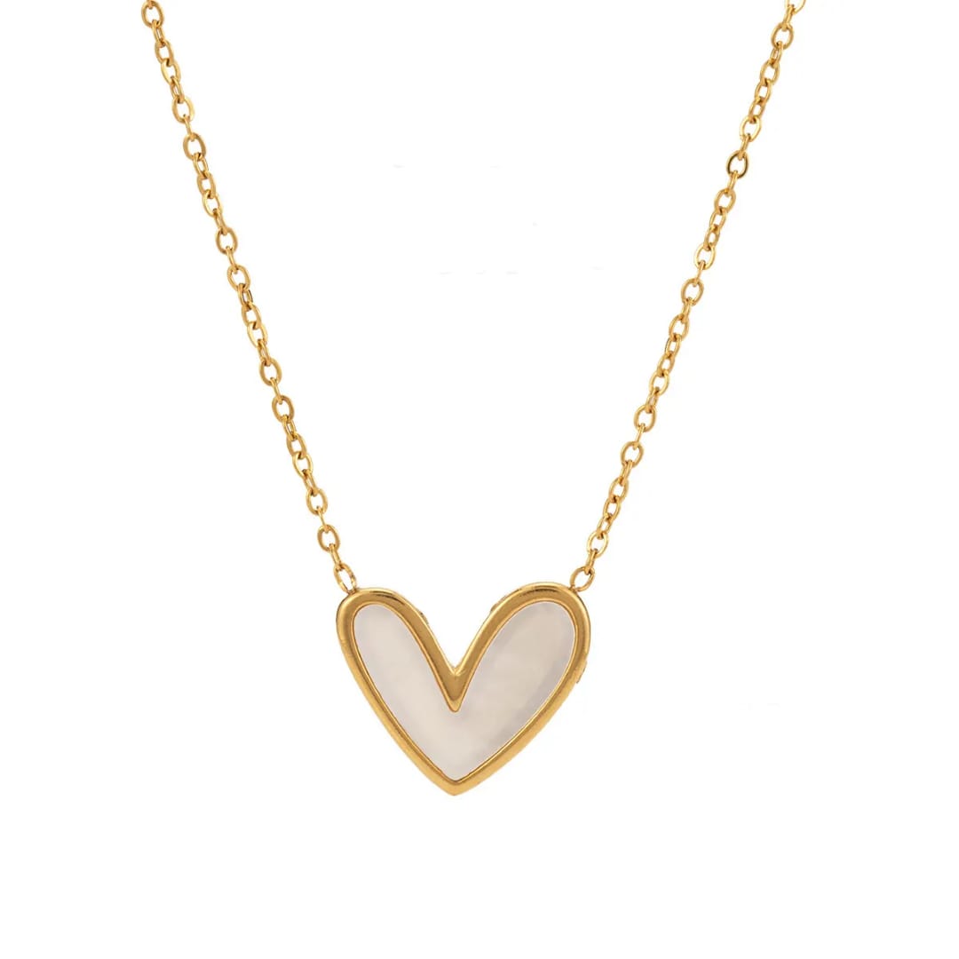 Elegant Heart Pendant Necklace