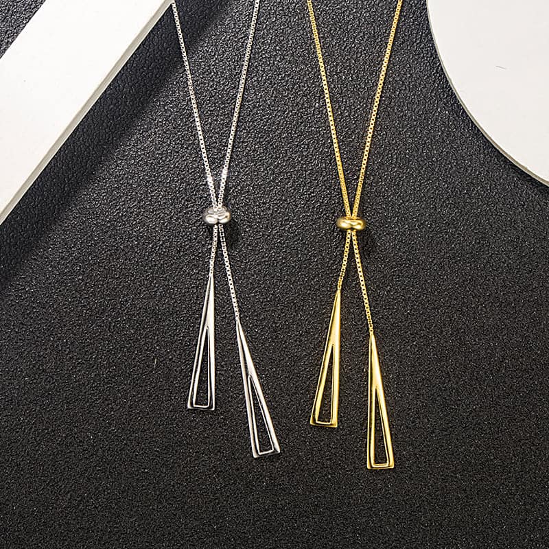 Elegant Golden Geometric Pendant Necklace