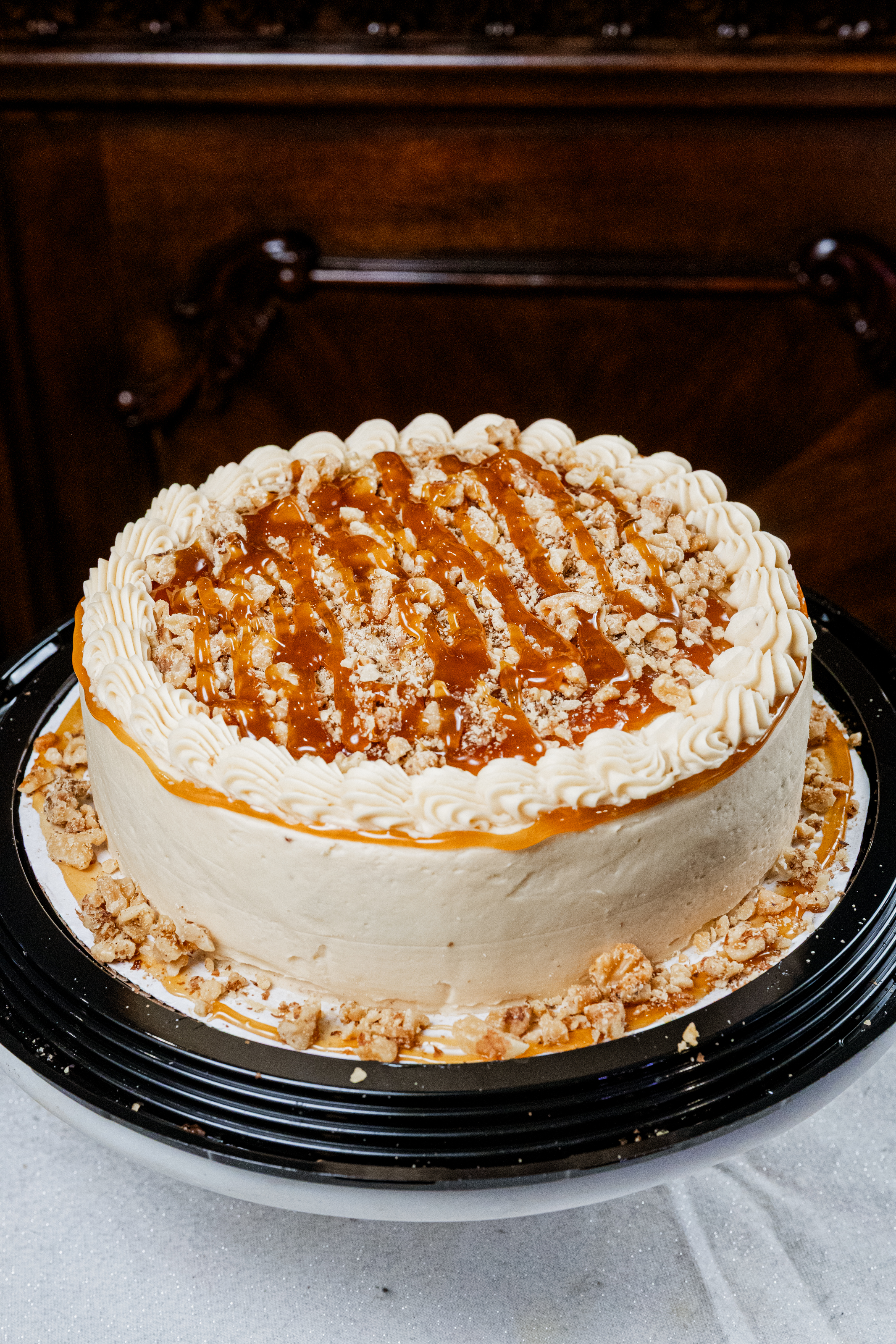 Caramel Walnut Cake