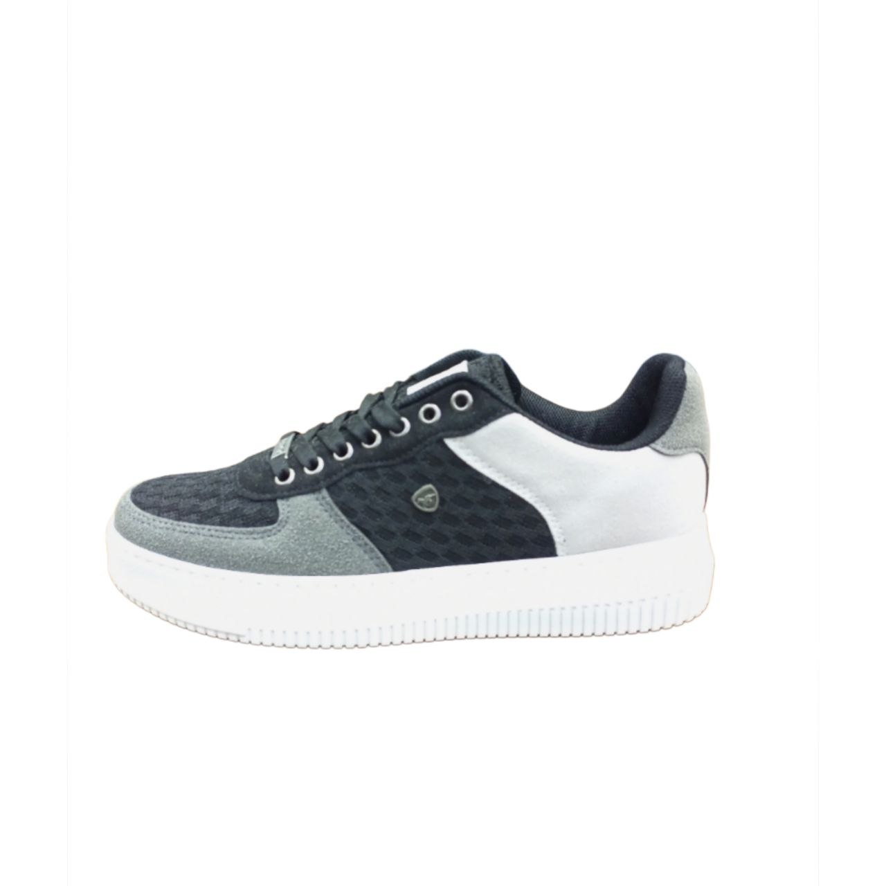 Black and White Casual Sneaker
