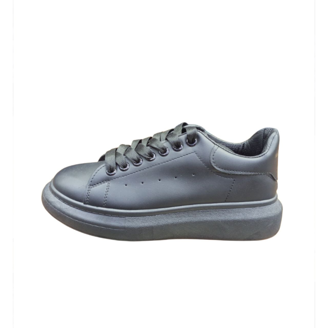 Black Casual Sneaker