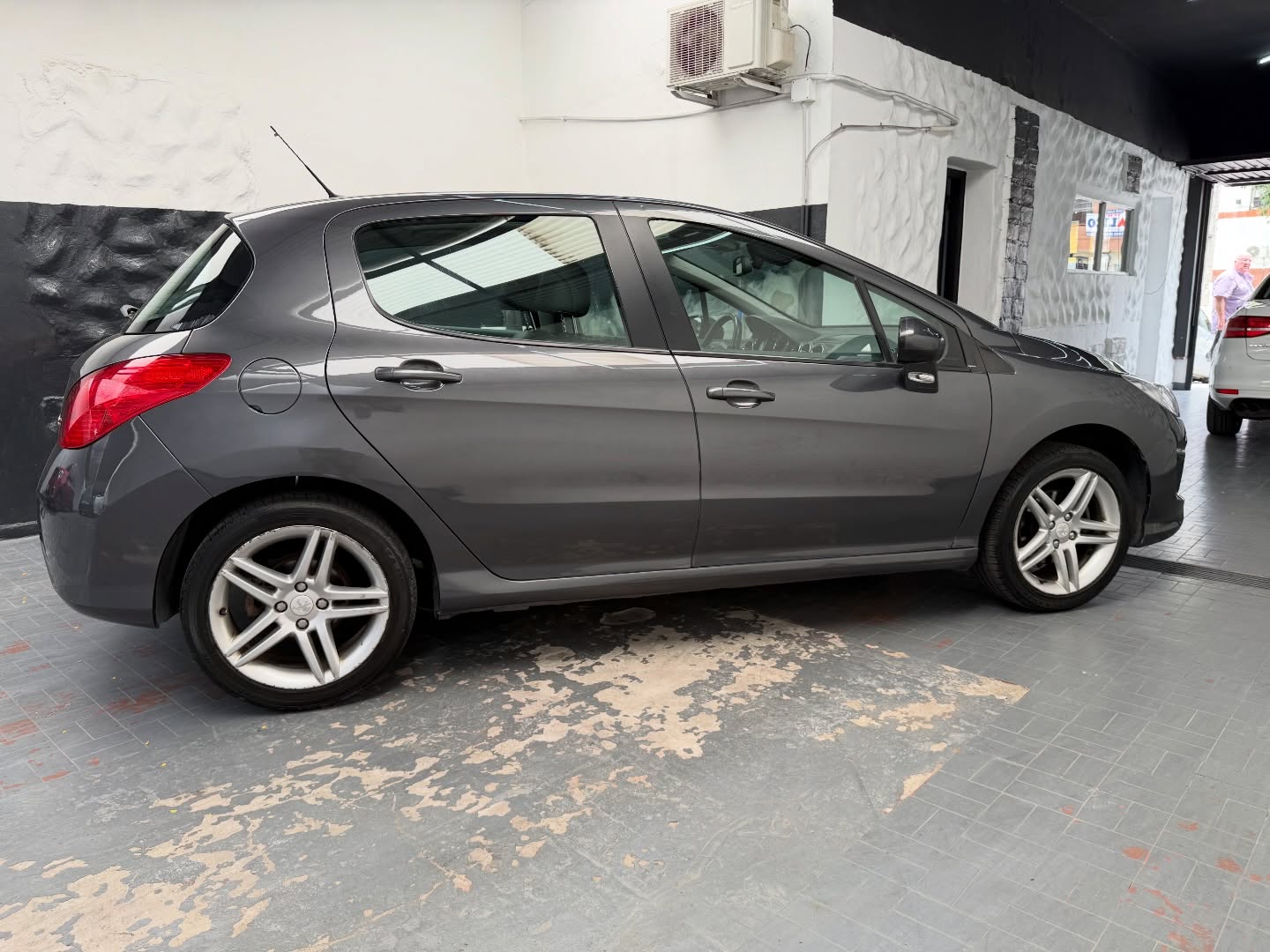  Peugeot 308 2.0 Feline 143cv 