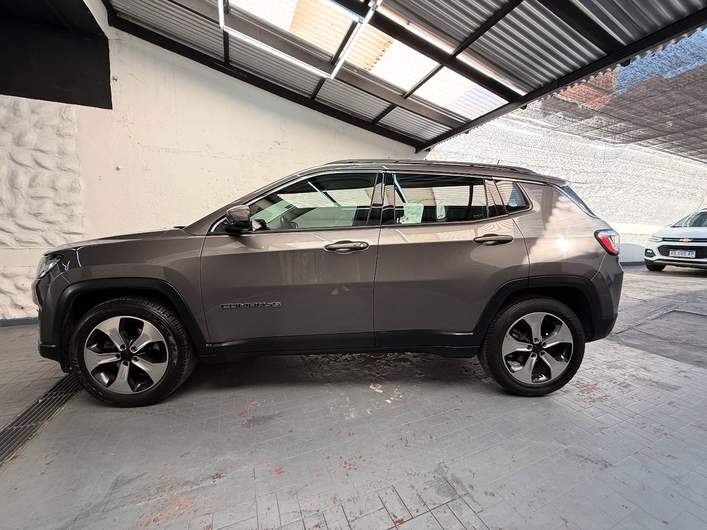 Jeep Compass 2.4 Longitude