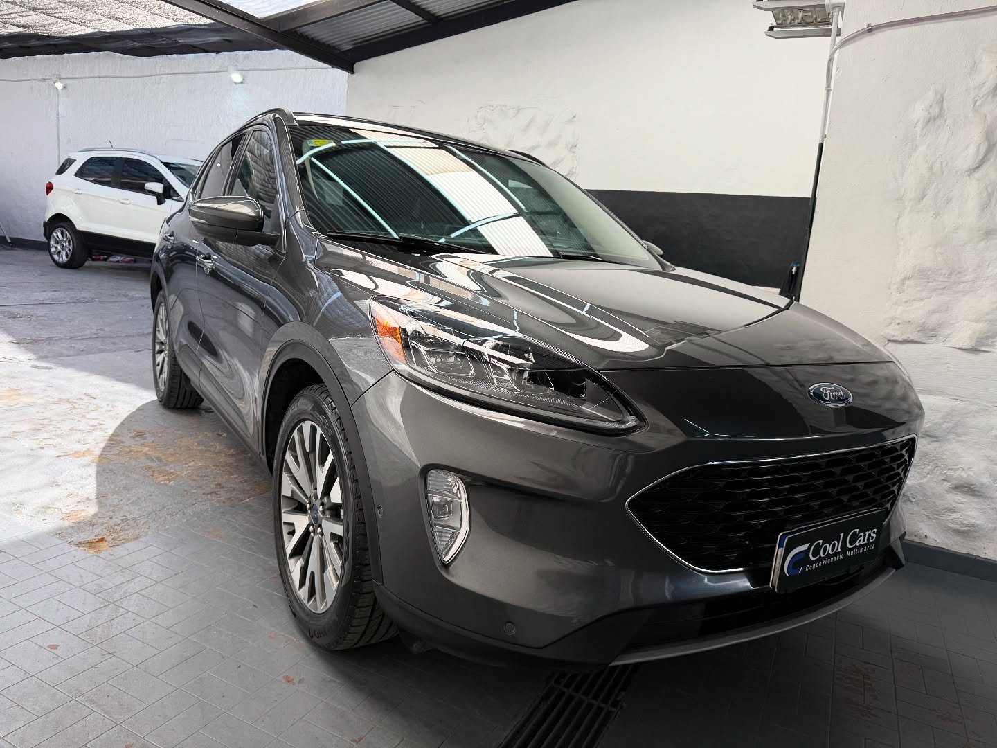 Ford kuga 2.5 Titanium Hibrida Adw