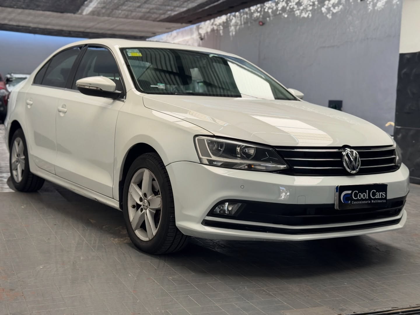 Volkswagen Vento 2.5 Luxury 170cv Tiptronic