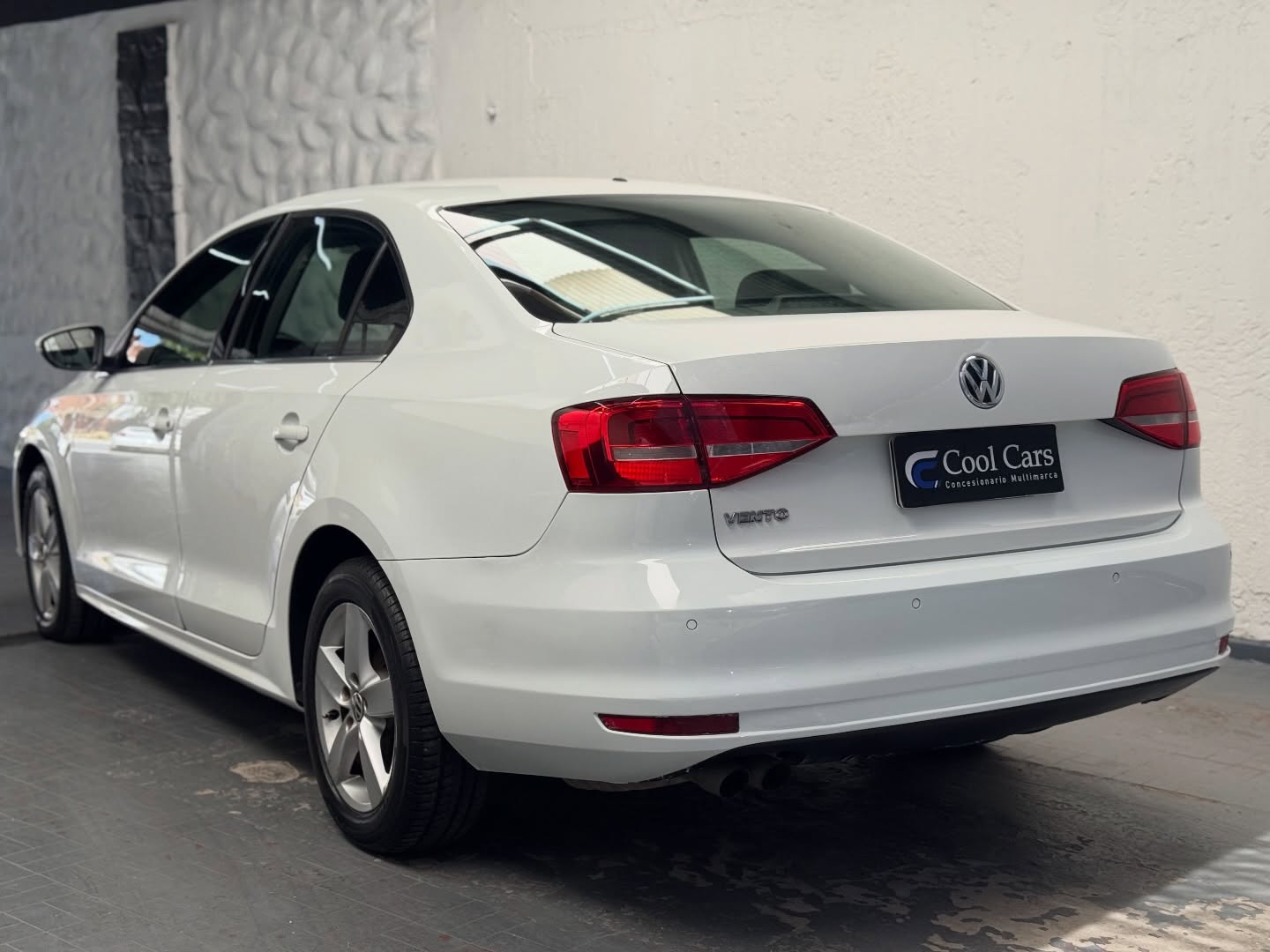 Volkswagen Vento 2.5 Luxury 170cv Tiptronic