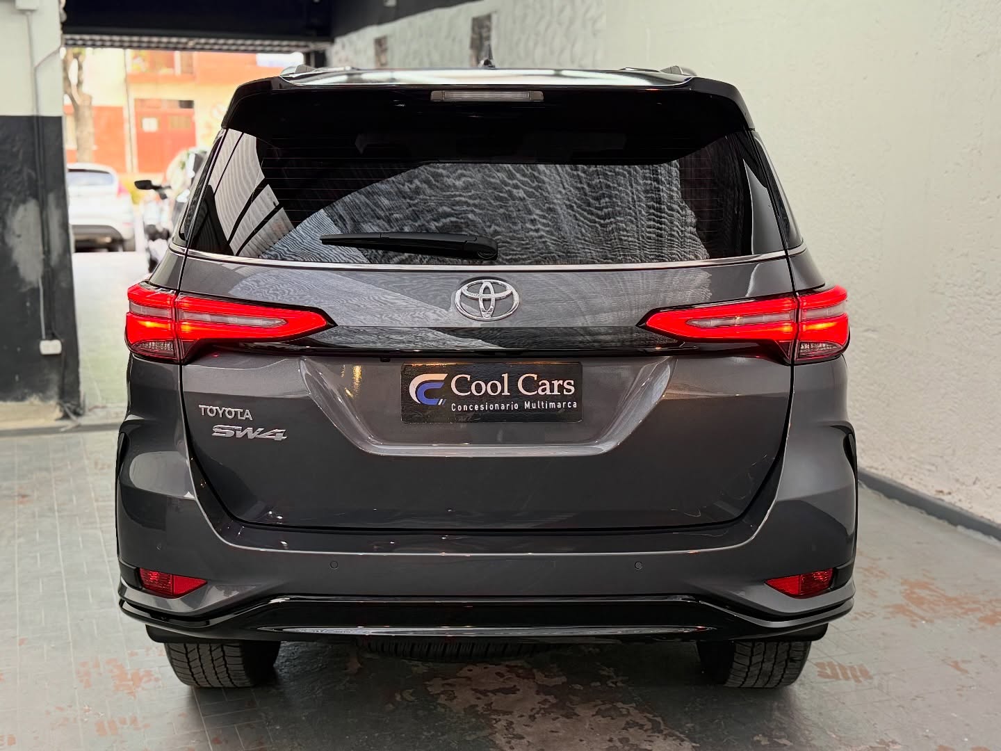 Toyota Hilux SW4 2.8 Tdi Srx Ii 4x4 7as 6at