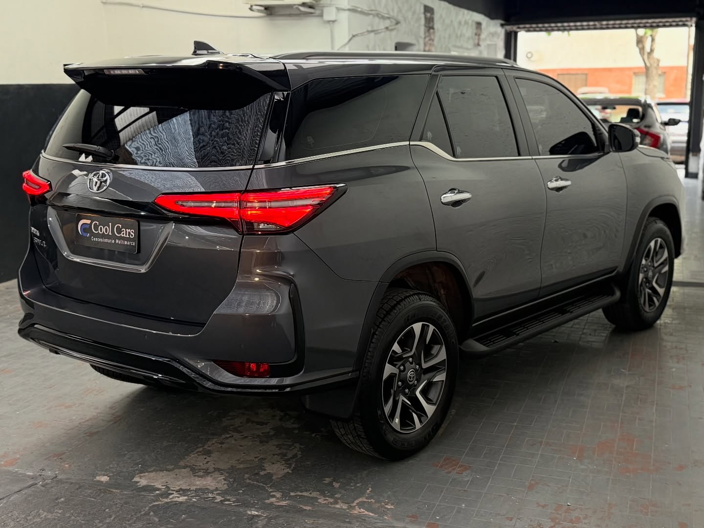 Toyota Hilux SW4 2.8 Tdi Srx Ii 4x4 7as 6at