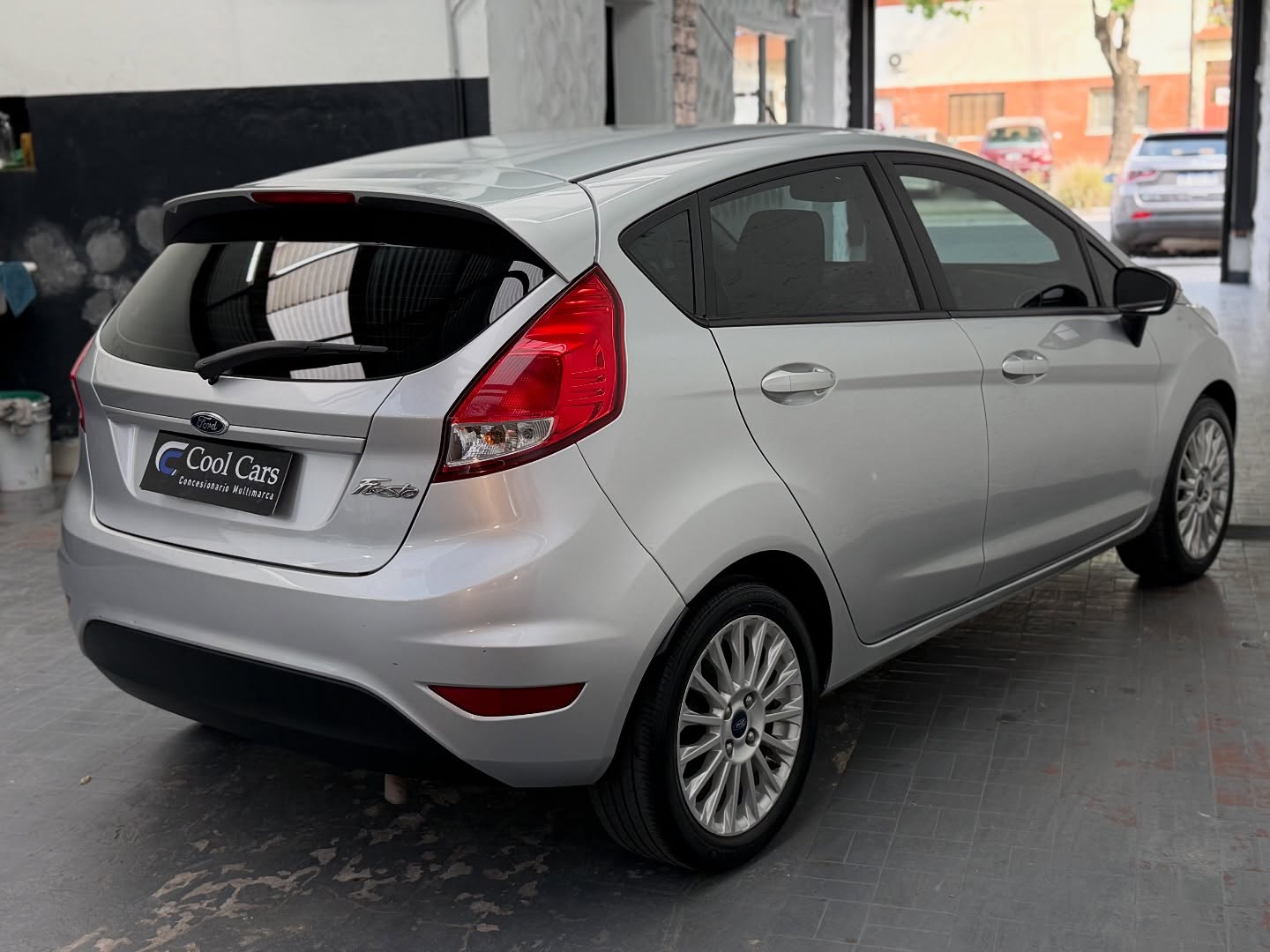 Ford Fiesta Kinetic 1.6 Se 120cv