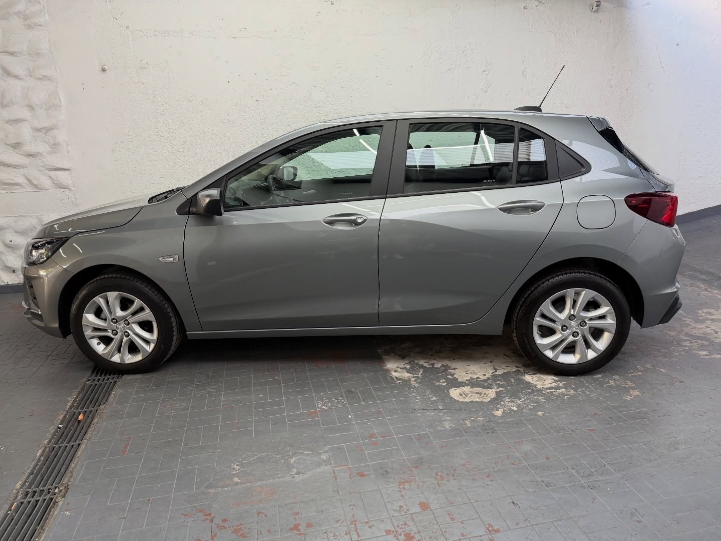 Chevrolet Onix 1.0 Turbo Ltz At