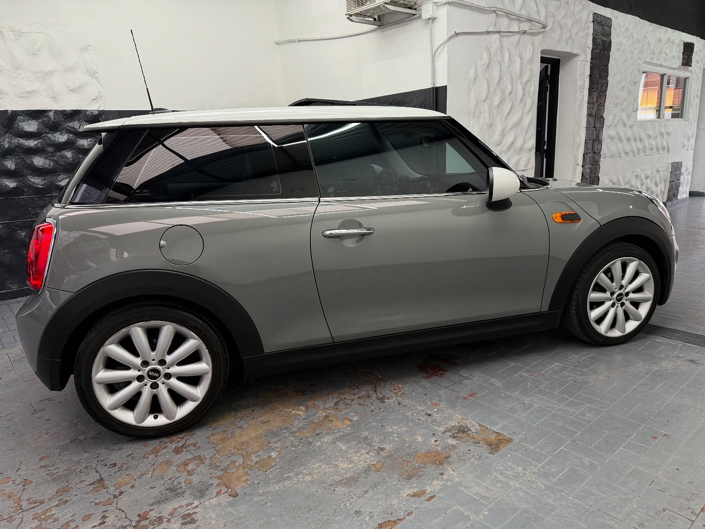 Mini Cooper 1.5 Pepper Wired 136cv