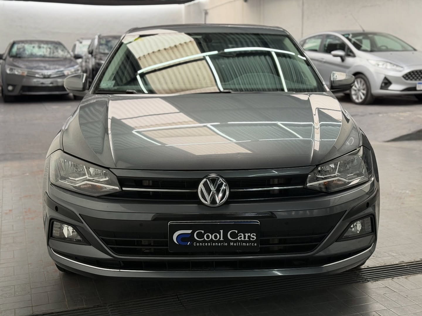 Volkswagen Polo 1.6 Msi Highline