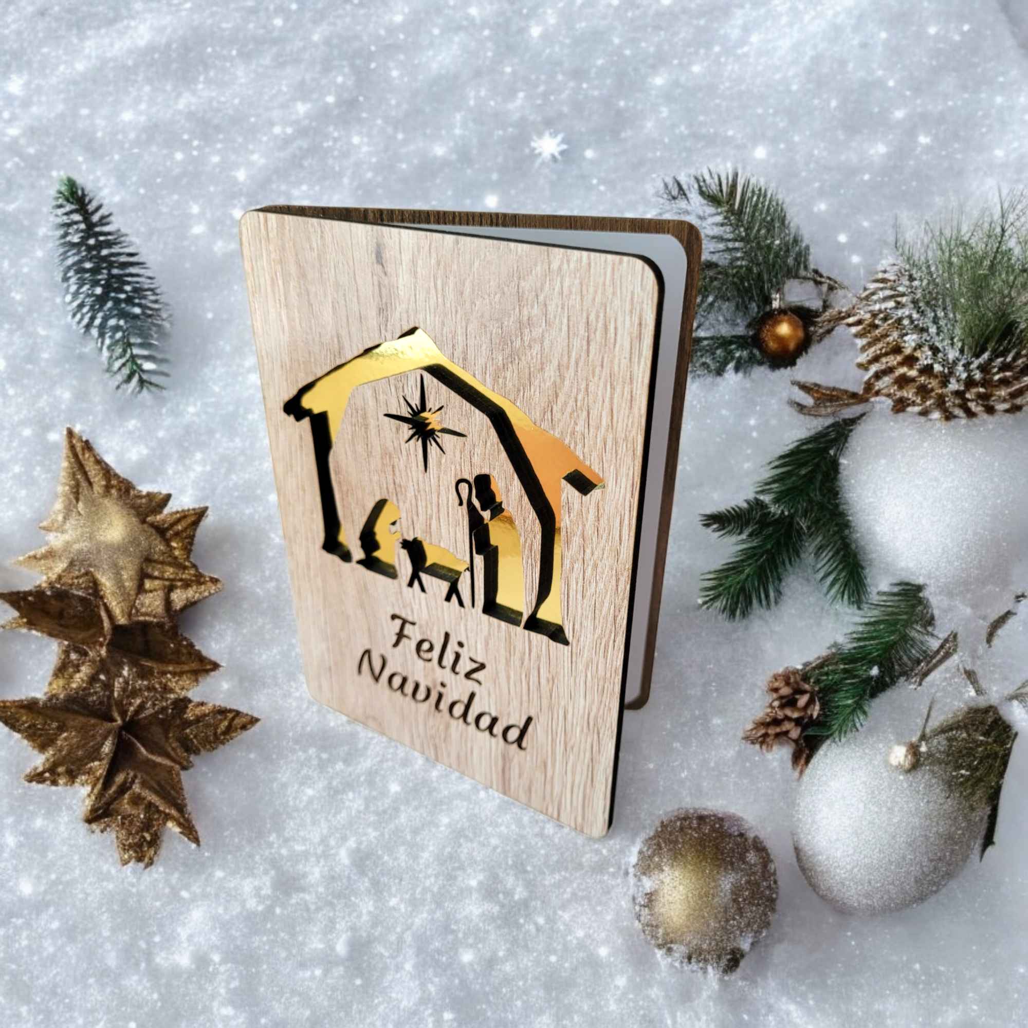 Tarjeta de madera “Belén dorado”