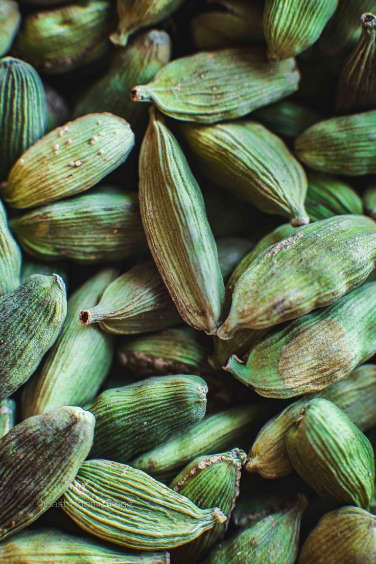 Green Cardamom Pods