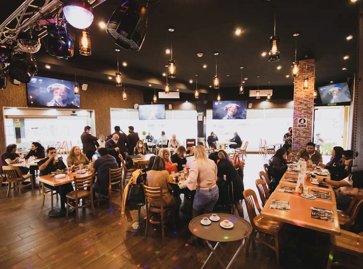 Renta Kiloz Cantina & saloon