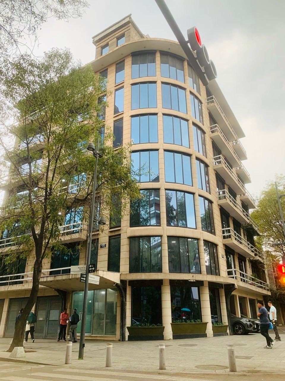 Edificio en venta en calle Suderman esq. Presidente Masaryk