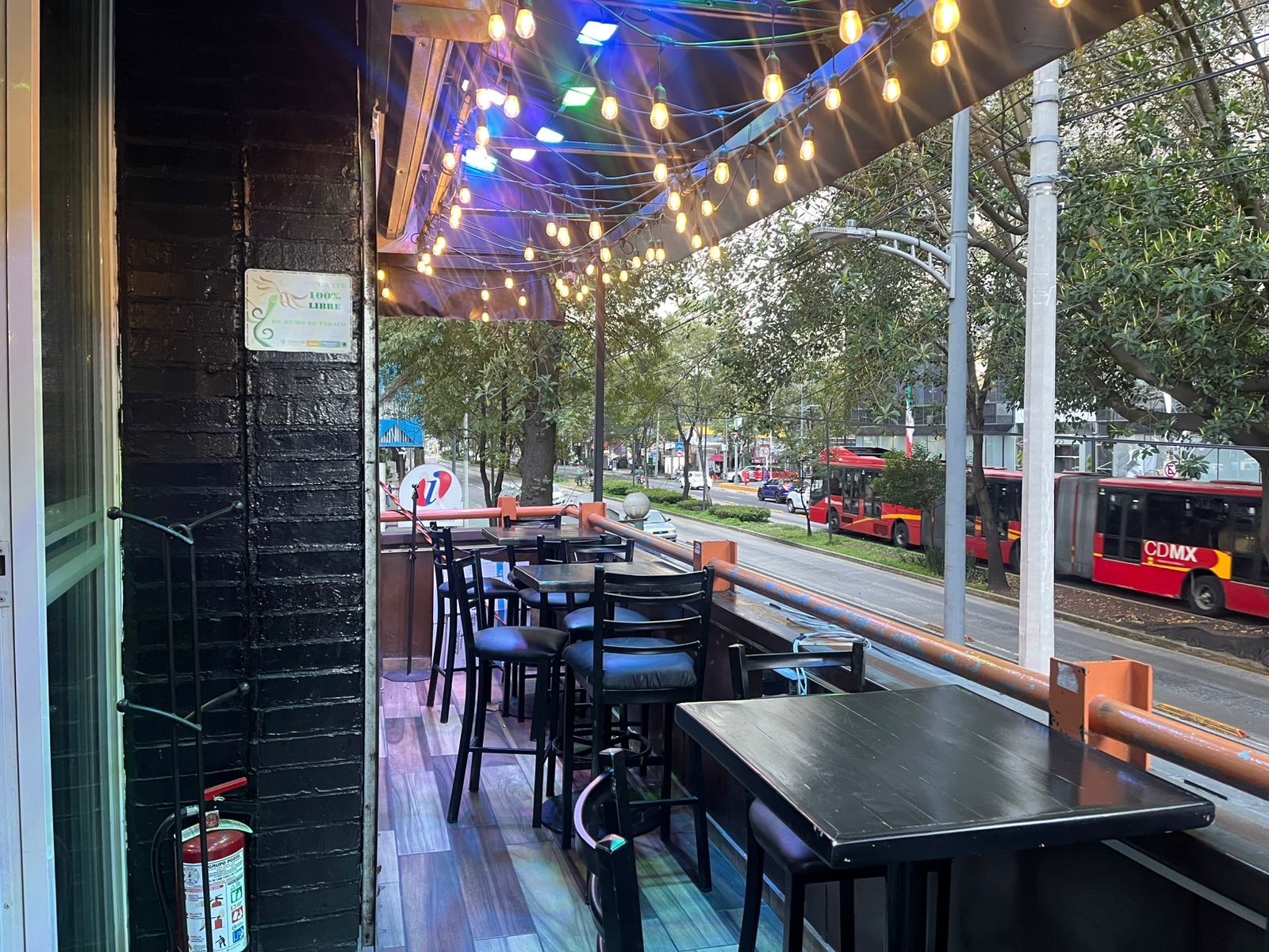 Renta o traspaso La Bacinica cervecería bar