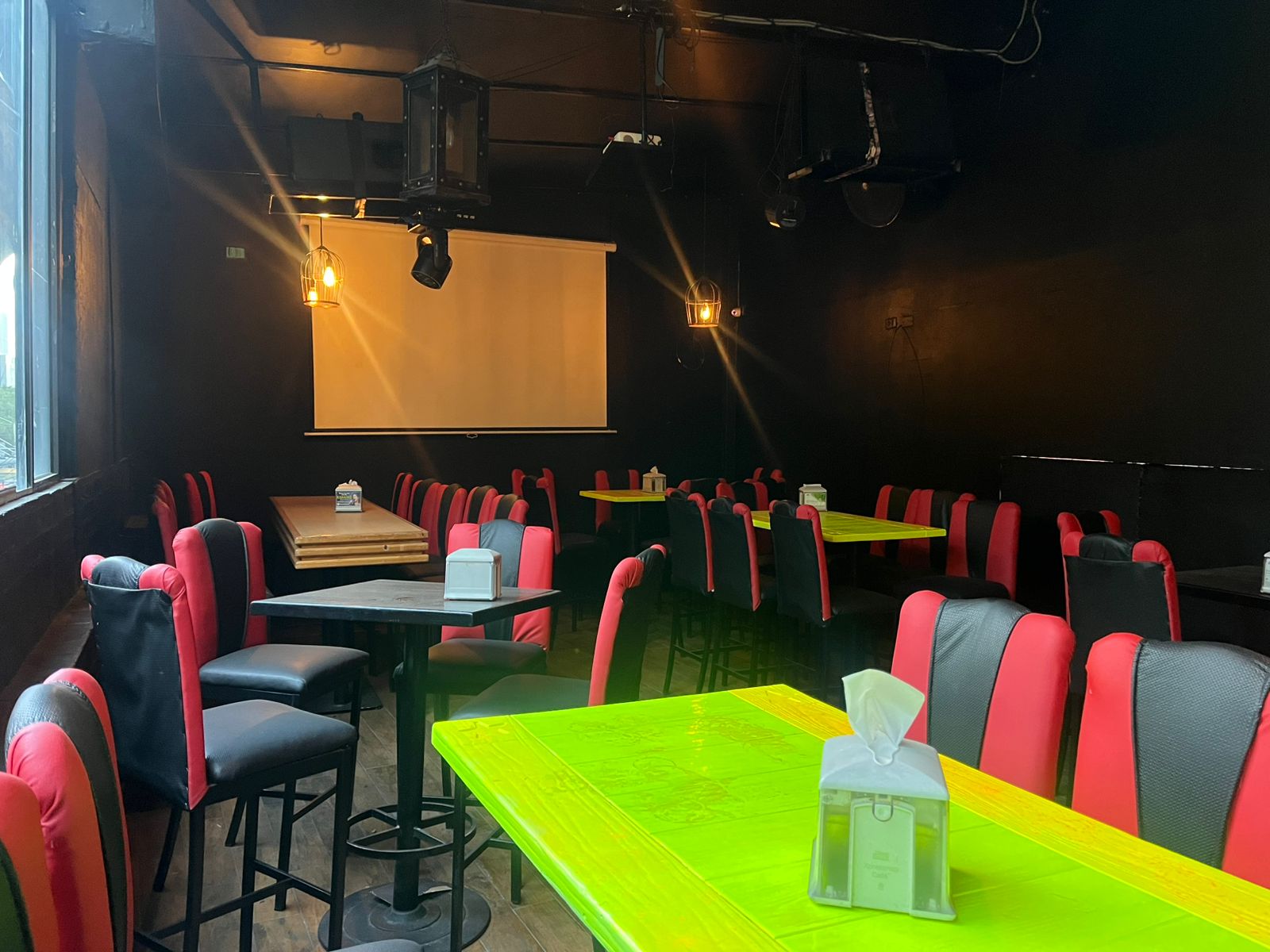 Renta o traspaso La Bacinica cervecería bar