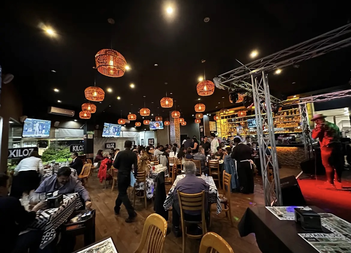 Renta Kiloz Cantina & saloon