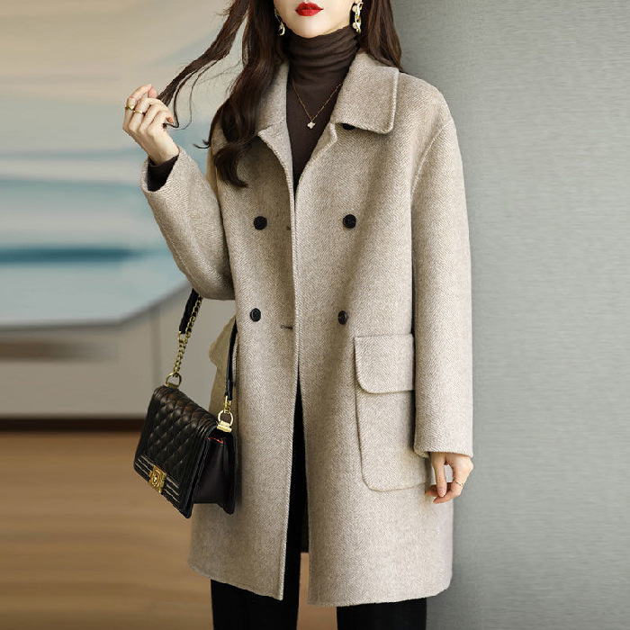 Elegant Wool Blend Overcoat