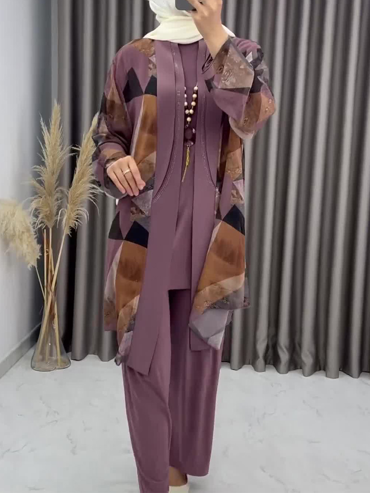 Modest Mauve Women's Set