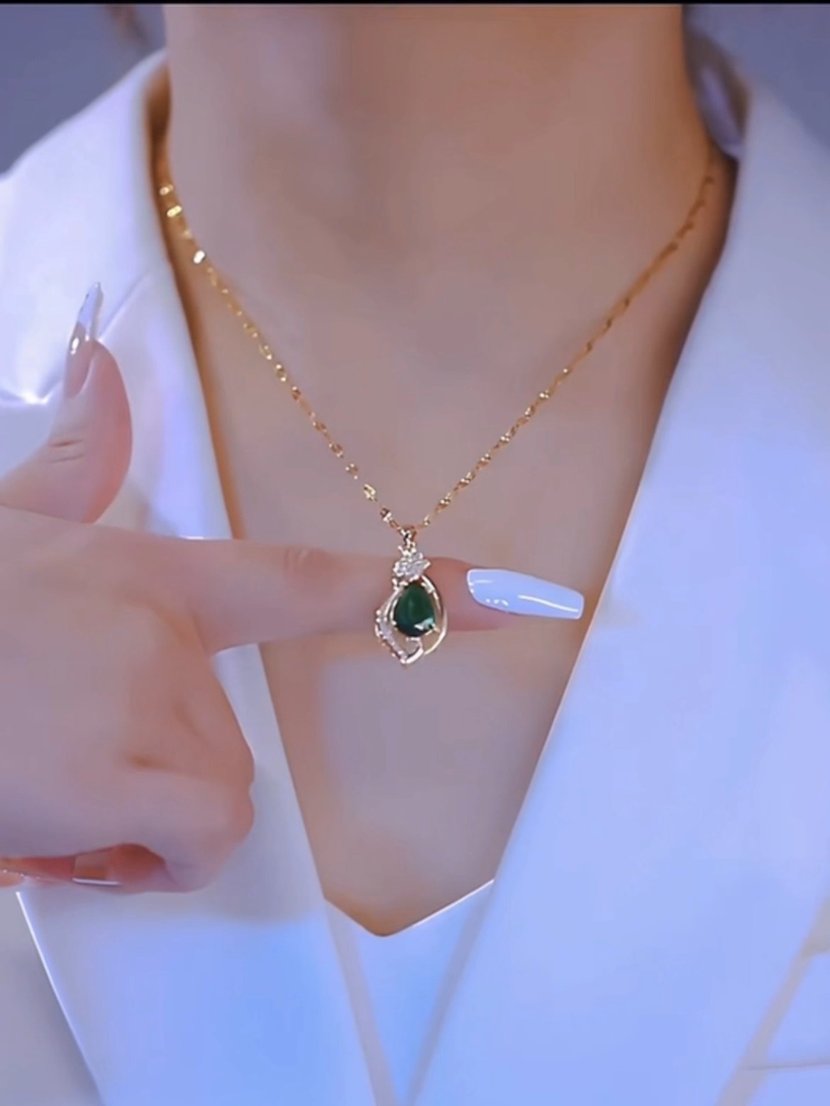 Elegant Green Gemstone Pendant Necklace