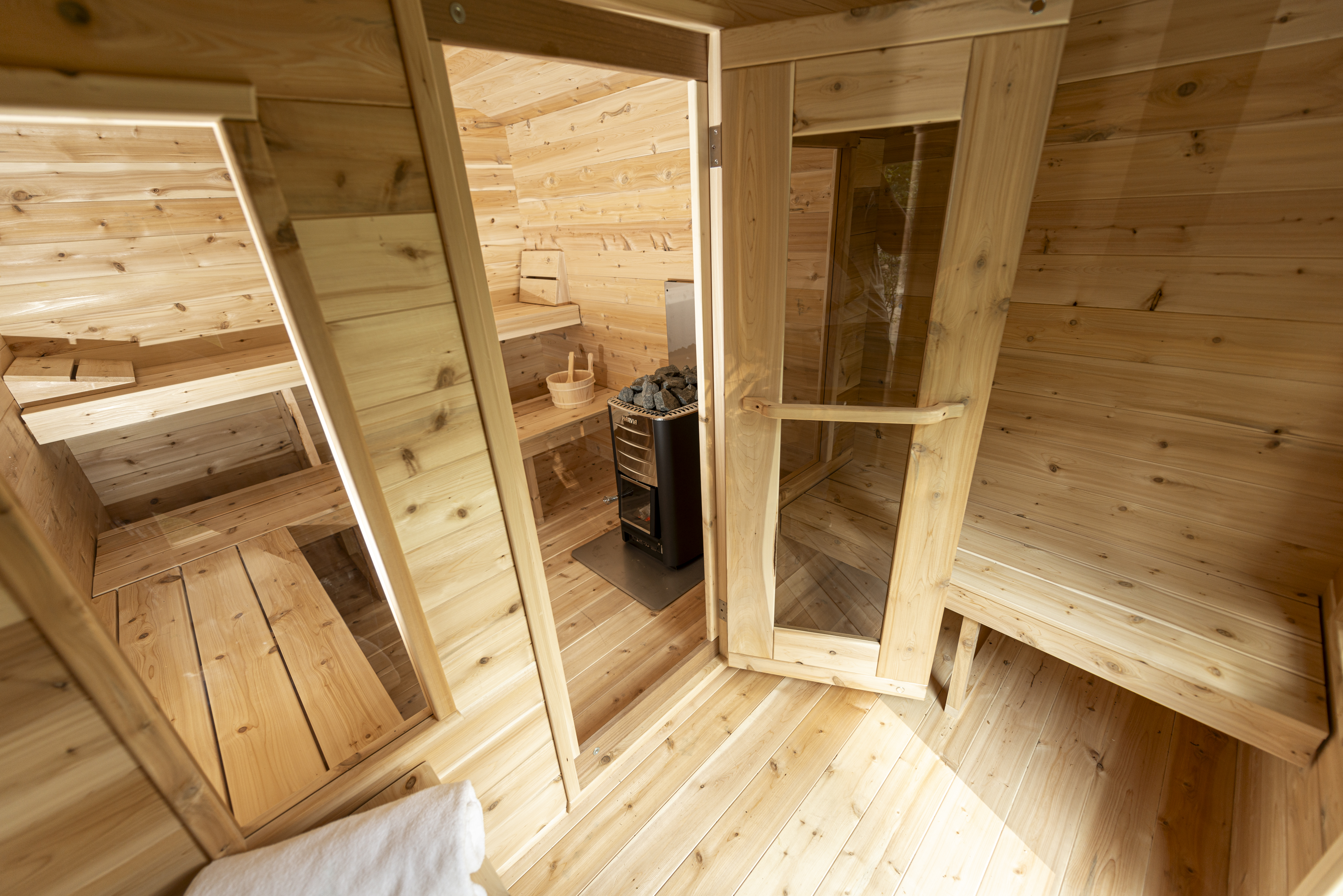 CT Georgian Cabin Sauna With Changeroom