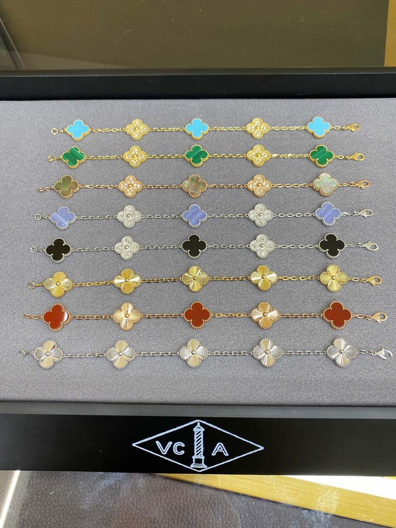 Van cleef "2 couleurs et matériaux"