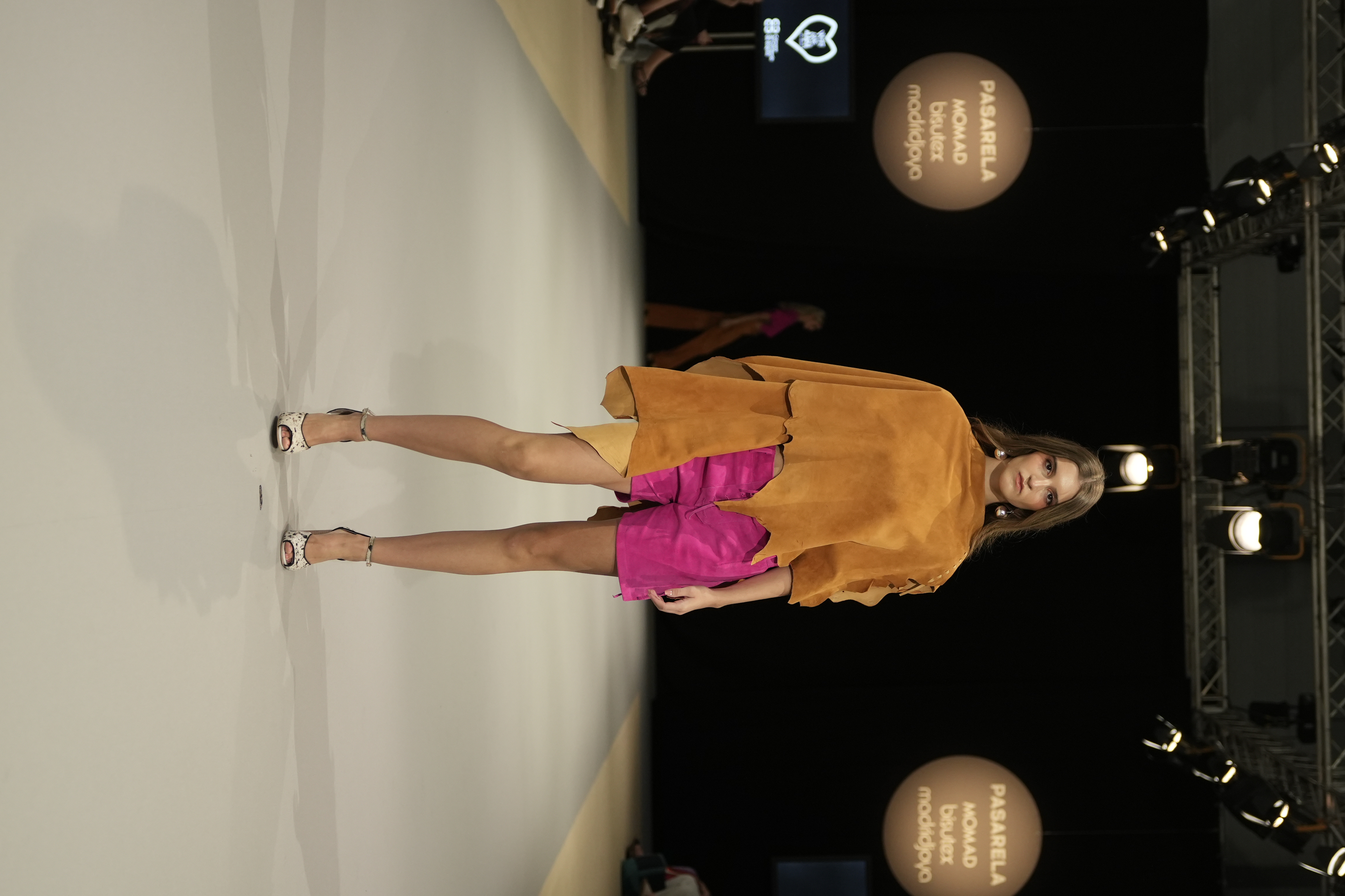 Jumpsuit Poncho con Capri