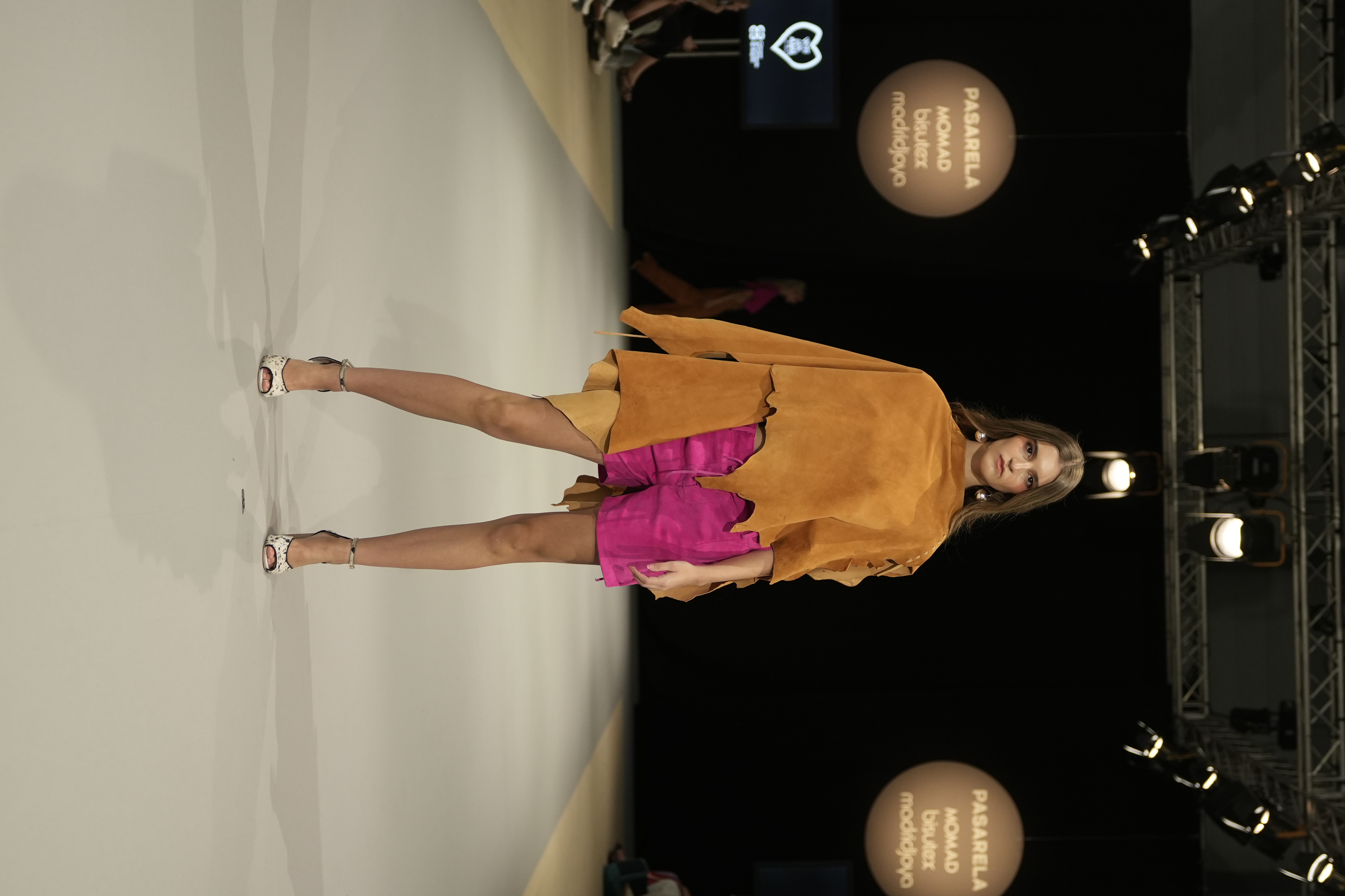 Jumpsuit Poncho con Capri