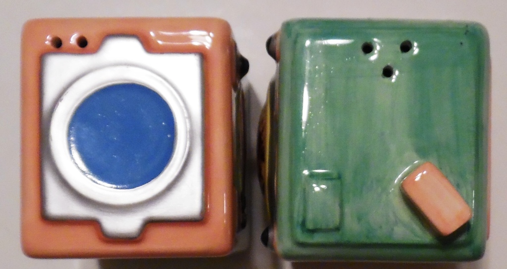 I Love Lucy Ceramic Salt & Pepper Shakers Pre-Owned