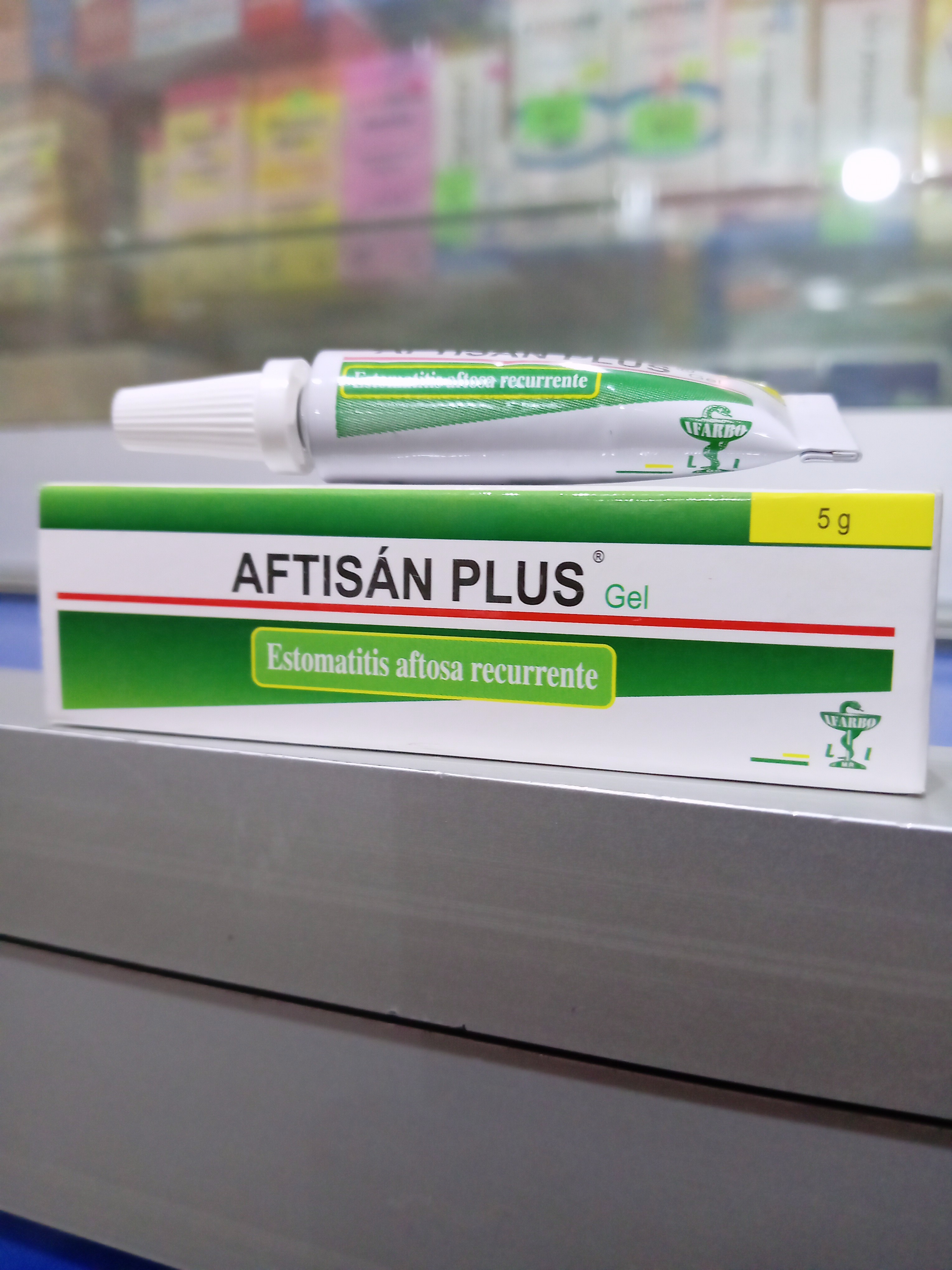 AFTISÁN PLUS Gel X tubo Fluocinolona, Lidocaina, clorhexidina 