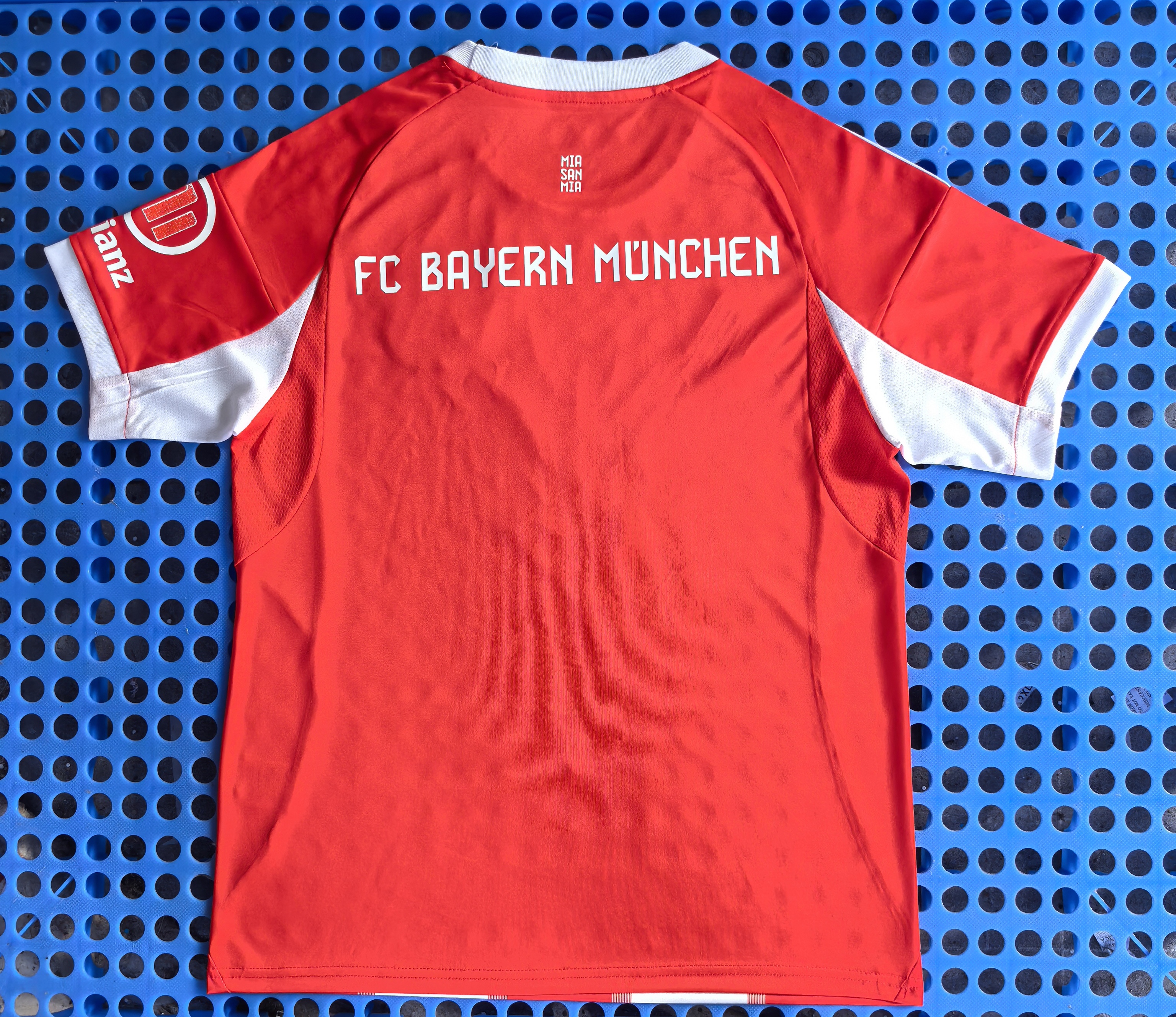 2025-26 Bayern München Home Jersey Shirt