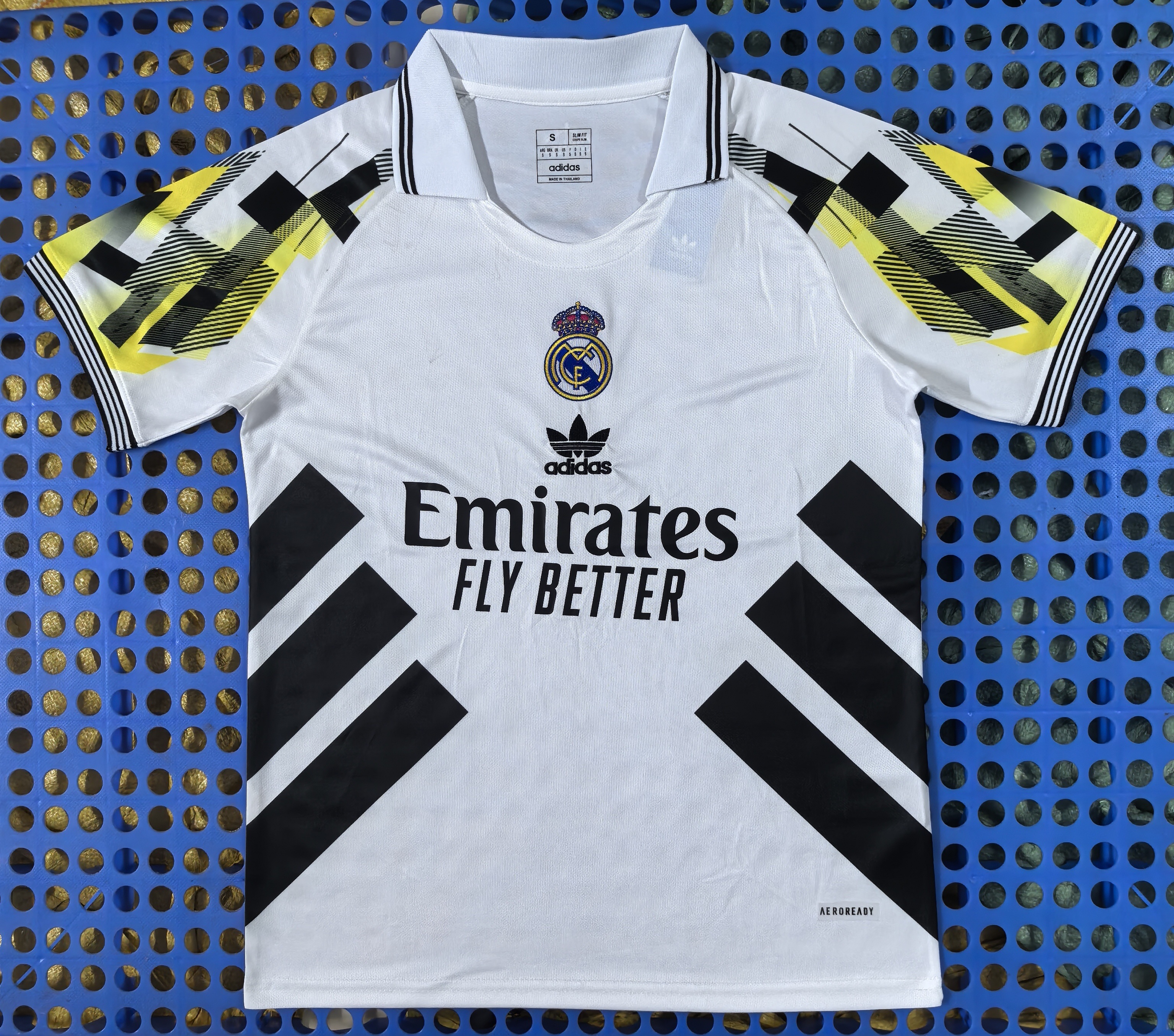 2025 Real Madrid Adidas Pre-match Training  Football Jersey