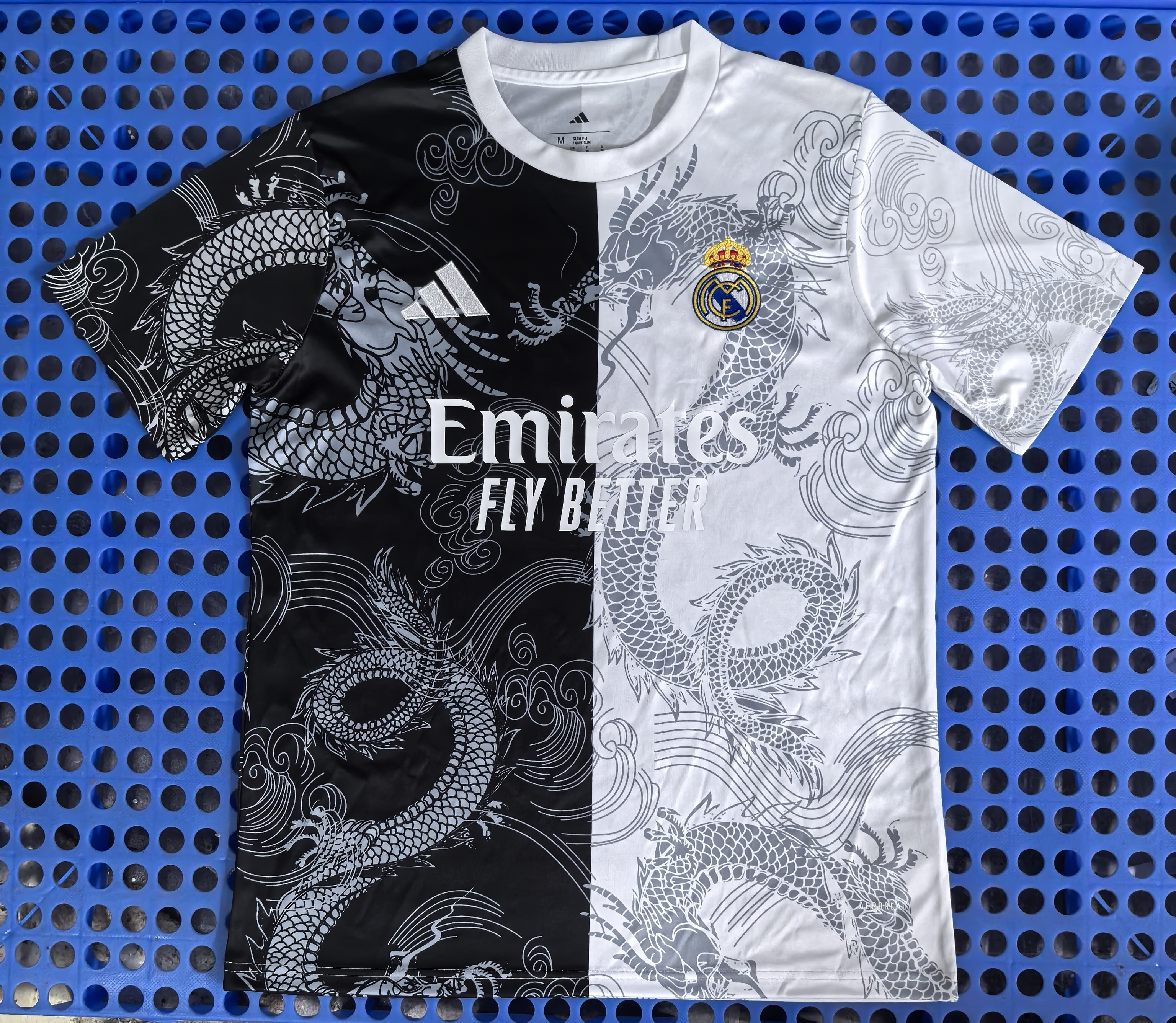 25/26 Real Madrid White and Black Special Edition Jersey