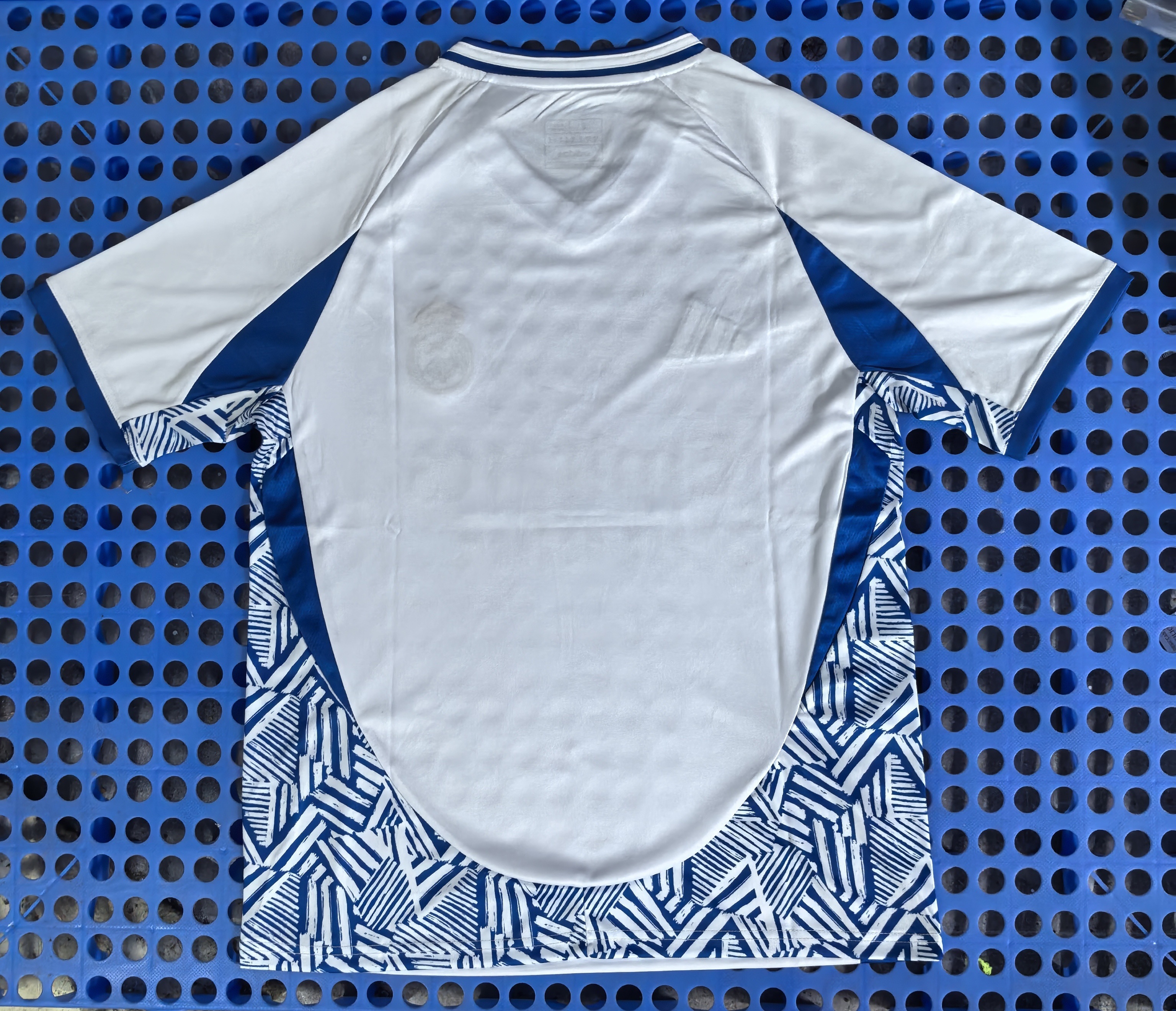 25/26 Real Madrid Adidas Training  Football Jersey White 