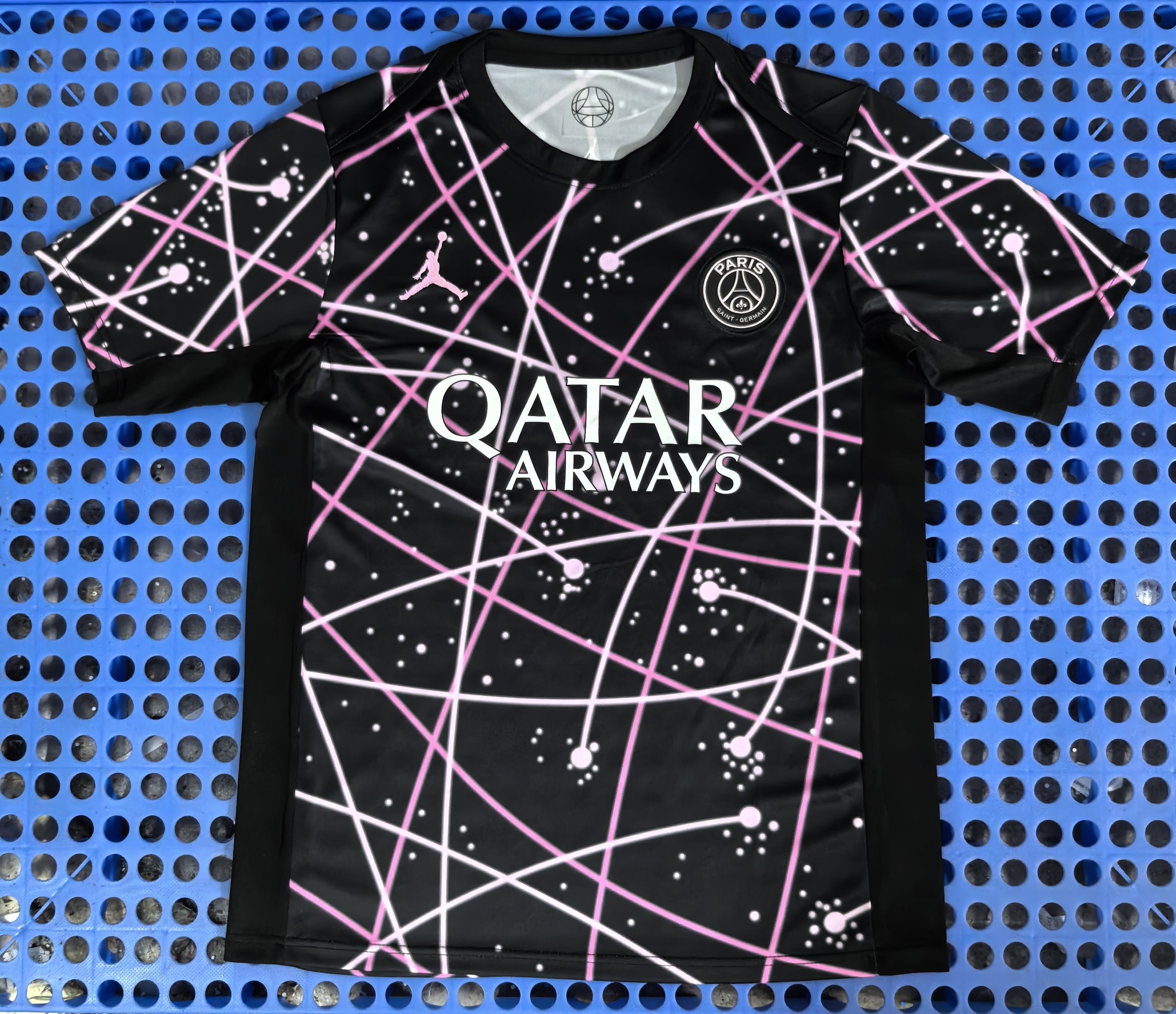 2025-26 Paris Saint-Germain Pre-Match Training Kit Black and Pink