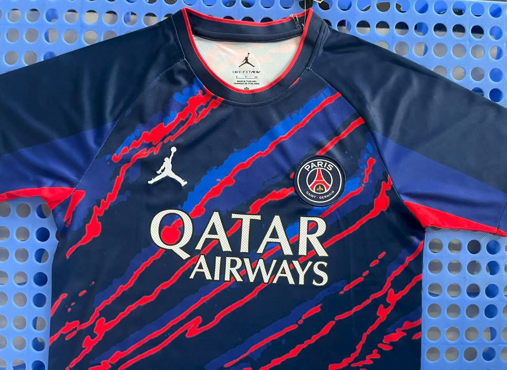 2025 Paris Saint-Germain Flying Man Color Training Kit