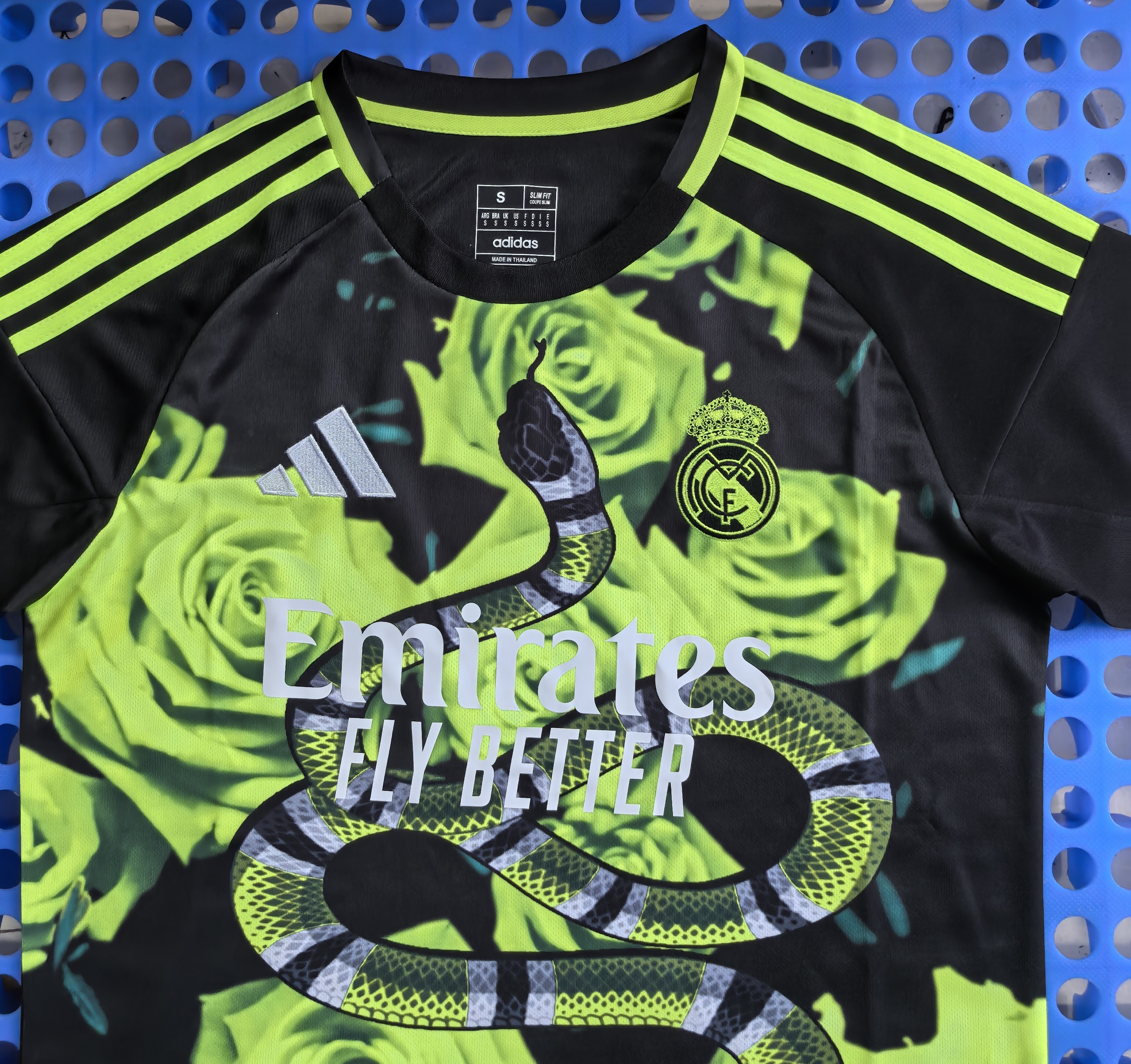 2025 Real Madrid Special Edition Snake Green Rose Jersey