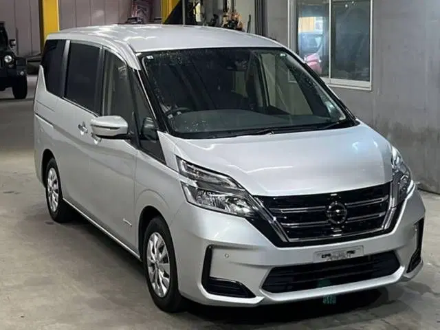 2022 Nissan Serena Hybrid