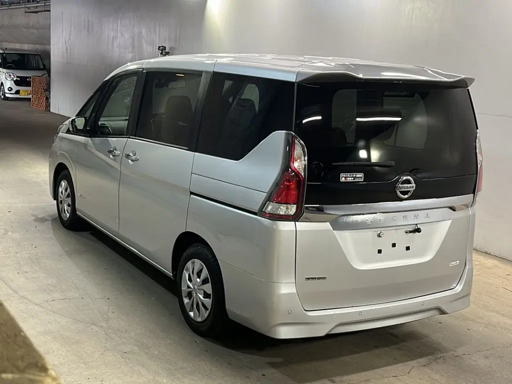 2022 Nissan Serena Hybrid