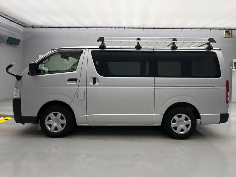 2022 Toyota Hiace Petrol