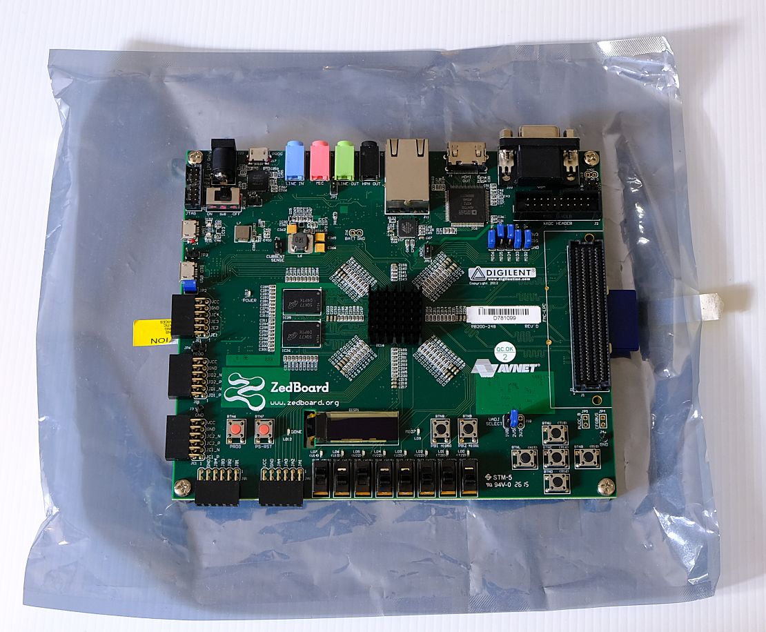 ZedBoard Zynq-7000 ARM/FPGA SoC Development Board