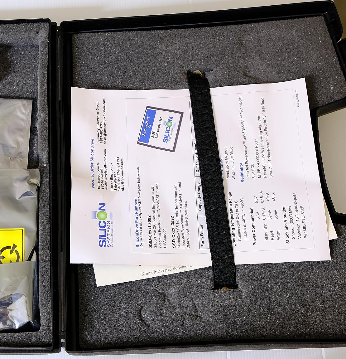 Xilinx Virtex-4 FX Evaluation Box