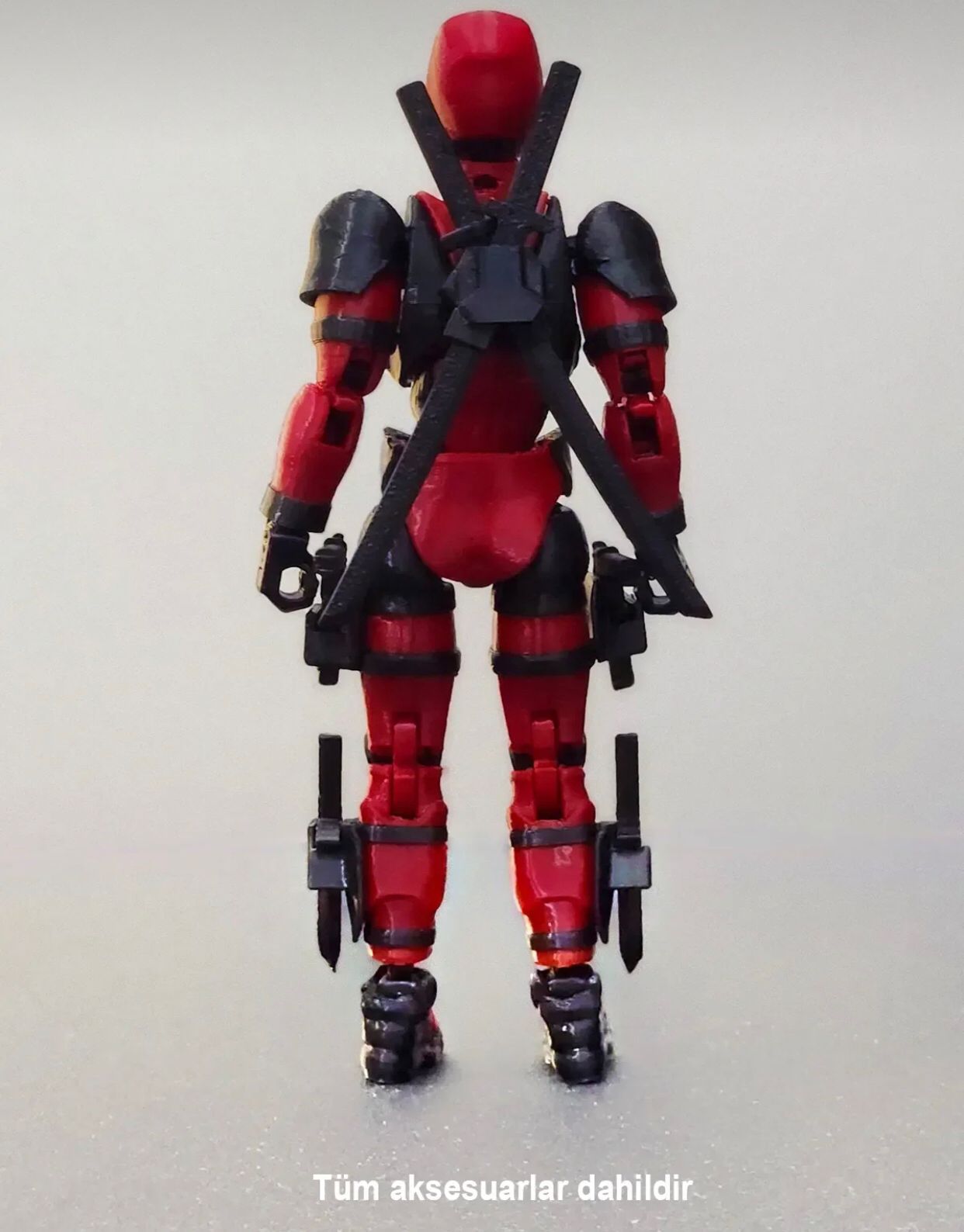 TİTAN 13 PREMİUM DEADPOOL