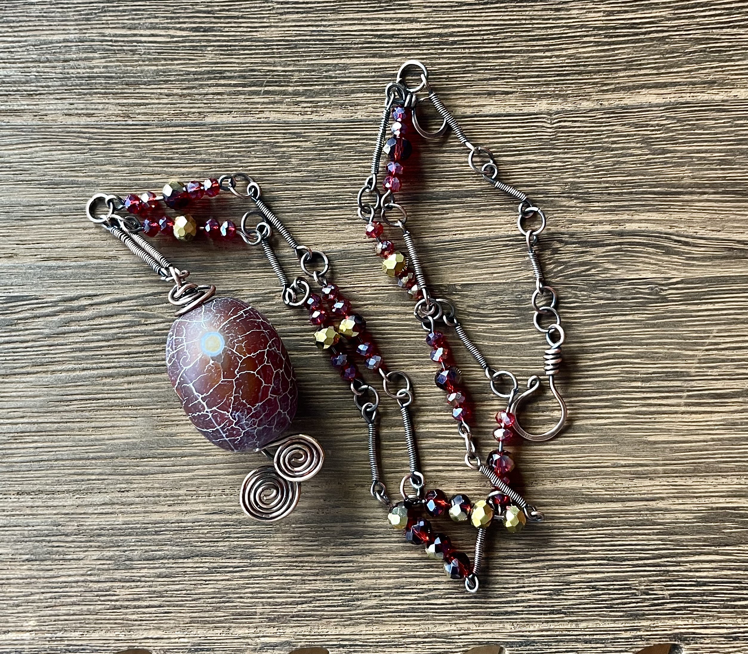 Stone necklace, dinosaur egg, agate