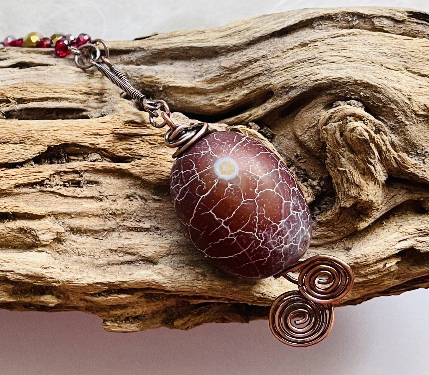 Stone necklace, dinosaur egg, agate